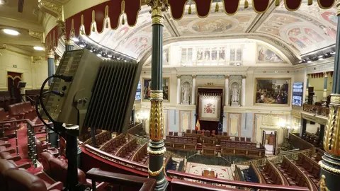 La Junta de Andaluc&iacute;a califica de disparate y dispendio econ&oacute;mico el uso de lenguas cooficiales