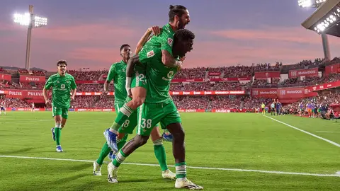 Gol de Assane Diao en el Granada CF - Real Betis | Salvador L&oacute;pez Medina para El MIRA