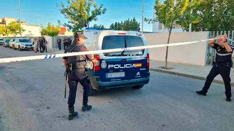 Polic&iacute;as en el IES Elena Garc&iacute;a Armada de Jerez | El MIRA