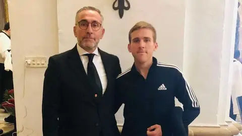 Tom&aacute;s Sampalo y su hijo Pablo