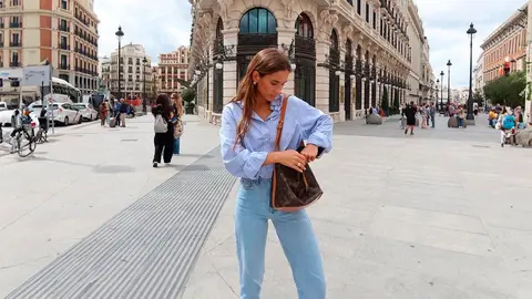Zara te ofrece la mejor opci&oacute;n para renovar tu armario con el look de Maria Pombo