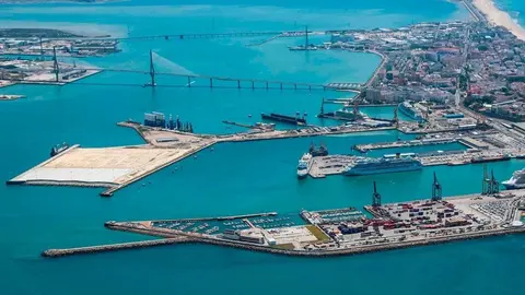 El Puerto de C&aacute;diz promociona en Madrid su potencial log&iacute;stico para el sector hortofrut&iacute;cola