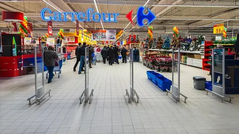 Hipermercado Carrefour prepara campa&ntilde;a de Navidad