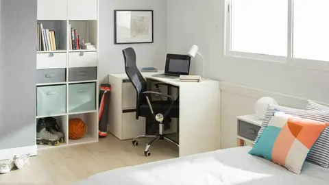 Mesa de escritorio ADAPTA de Leroy Merlin