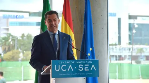 Juanma Moreno inaugura el centro de Innovaci&oacute;n UCA-SEA en Algeciras | Foto: Noelia Herrera (Jonocla) para El MIRA