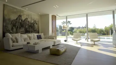 Sal&oacute;n de la casa de Joaqu&iacute;n S&aacute;nchez y Susana Saborido