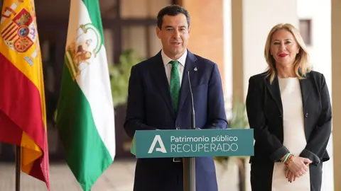 Juanma Moreno anuncia la recompra de los 70 edificios vendidos al fondo WP Carey en 2014