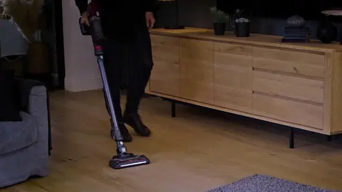 Aspiradora escoba vers&aacute;til sin cable Rowenta