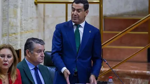 Juanma Moreno estalla: "Nunca hab&iacute;a visto a PSOE andaluz tan sumiso a la estrategia nacional"