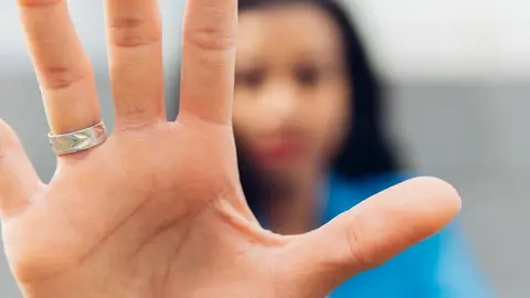 As&iacute; intentan casar a una menor con su primo en Almer&iacute;a. Viv&iacute;a en una aut&eacute;ntica c&aacute;rcel