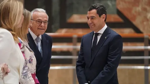 Juanma Moreno: "Andaluc&iacute;a tiene hambre de futuro para encarar un mundo en transformaci&oacute;n"