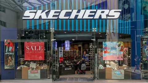 Tienda Skechers en el Centro Comercial Eden - El MIRA