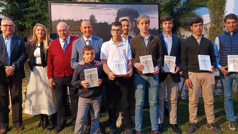 Alumnos de la escuela taurina | Foto: Marciano Bre&ntilde;a