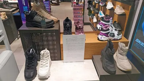 Secci&oacute;n de botas para mujer de tienda Skechers