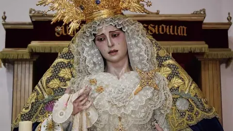 Mar&iacute;a Sant&iacute;sima del Amparo