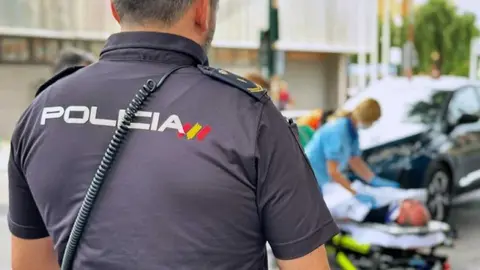 Un agente de la Polic&iacute;a Nacional en una foto de archivo