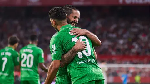 Isco y Ayoze en el Sevilla FC - Real Betis | Salvador L&oacute;pez Medina para El MIRA