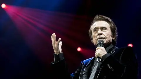 Raphael, uno de los grandes referentes de la m&uacute;sica en Andaluc&iacute;a