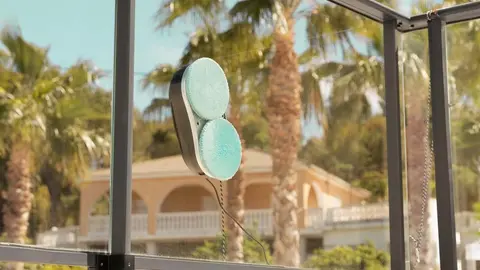 Conga Windroid 890 SprayWater Smart Connected Robot limpiacristales de Cecotec 3 en 1 - pulveriza, limpia y seca