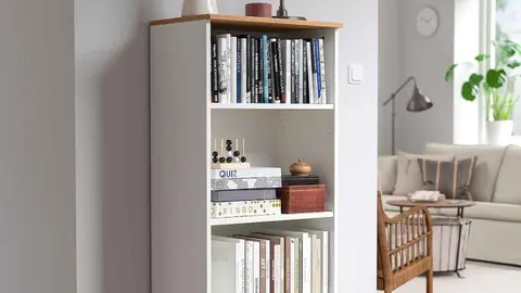 Librer&iacute;a SKRUVBY de Ikea