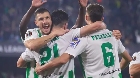 Gol de Marc Roca en el Real Betis - Aris Limassol | Salvador L&oacute;pez Medina para El MIRA