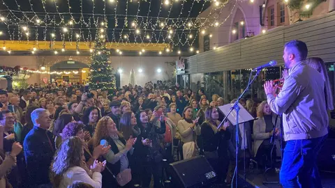 Zambomba en Plaza Canterbury | Foto: Cristo Garc&iacute;a para El MIRA