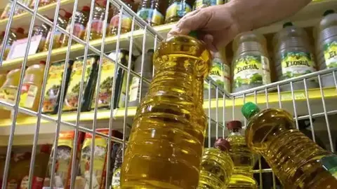 Persecuci&oacute;n de pel&iacute;cula en un centro comercial de Granada. Todo por robar una garrafa de aceite