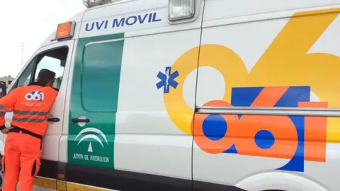 P&aacute;nico en la carretera en Sevilla. Un beb&eacute; de 1 a&ntilde;o, entre los accidentados