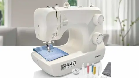 M&aacute;quina de coser de 33 pulgadas Silver Crest de Lidl