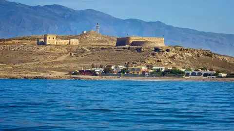 Encuentran el cad&aacute;ver de un hombre cerca de una playa de El Ejido