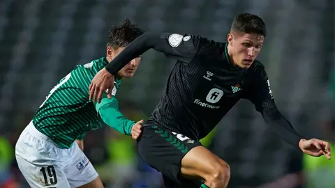 Sergi Altimira en el Villanovense - Real Betis | Foto: RBB