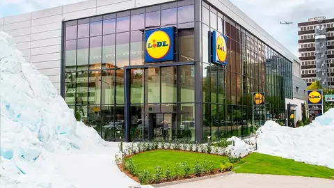 Supermercado Lidl en invierno
