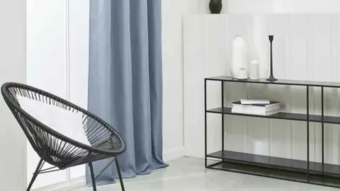 Cortinas t&eacute;rmicas y aislantes Essential Uni Today de Carrefour