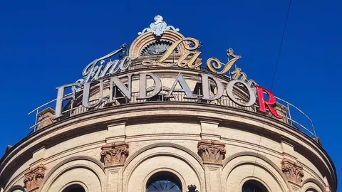 Luminosos del Gallo Azul