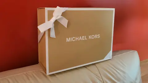 Caja de Michael Kors - Regalo para Navidad
