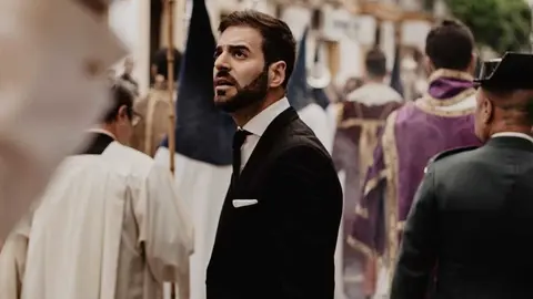 Paco Monje al frente del misterio de la Sagrada Flagelaci&oacute;n