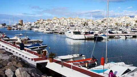 Puerto Ban&uacute;s en la Costa del Sol de Marbella, M&aacute;laga