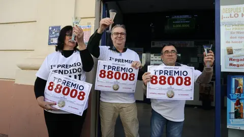El Gordo cae en la administraci&oacute;n El Para&iacute;so de Jerez  Foto Cristo Garc&iacute;a para El MIRA