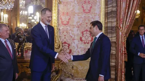 Juanma Moreno al Rey Felipe VI: "Siempre podr&aacute; contar con Andaluc&iacute;a para que no haya discordia"