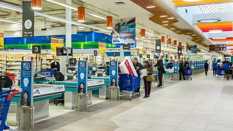 Hipermercado en el CC Carrefour Le&oacute;n