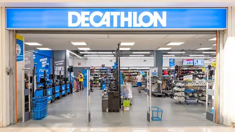 Tienda Decathlon en la Gran V&iacute;a de Madrid