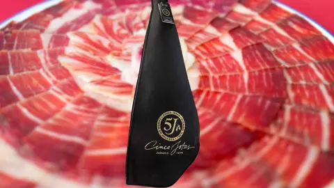 Jam&oacute;n ib&eacute;rico de bellota 100% de Cinco Jotas en El Corte Ingl&eacute;s