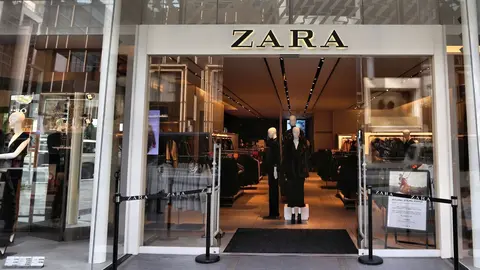 Tienda ZARA de moda de mujer