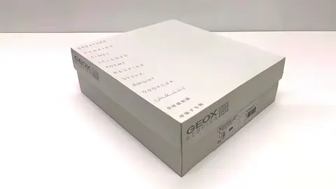 Caja de zapatos GEOX