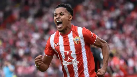 L&aacute;zaro Vinicius, importante apuesta de la UD Almer&iacute;a, podr&iacute;a salir en las pr&oacute;ximas semanas