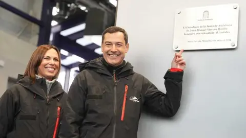 Juanma Moreno en Sierra Nevada