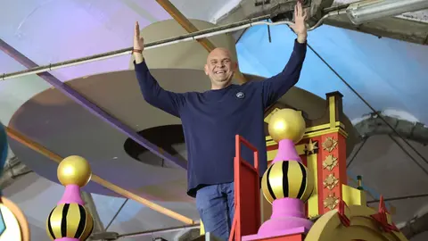 Luis Lara en la carroza del Rey Baltasar | Cristo Garc&iacute;a