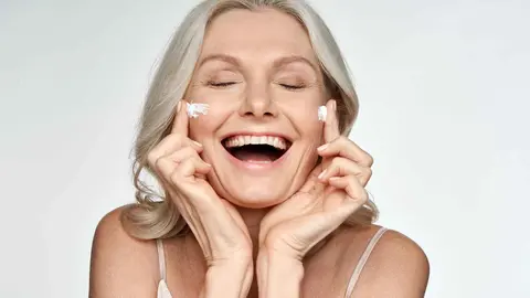 Piel sana y fuerte en 2024 con la crema hidratante Sensitive de Mercadona con vitamina K Ox