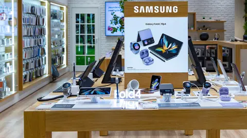 Secci&oacute;n Samsung en tienda de teconolog&iacute;a