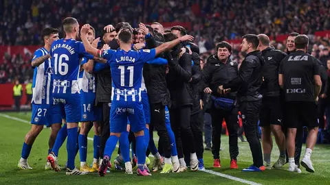 Gol de Kike Garc&iacute;a en el Sevilla FC - Deportivo Alav&eacute;s | Salvador L&oacute;pez Medina para El MIRA